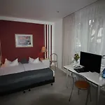 آرت كولين 3*