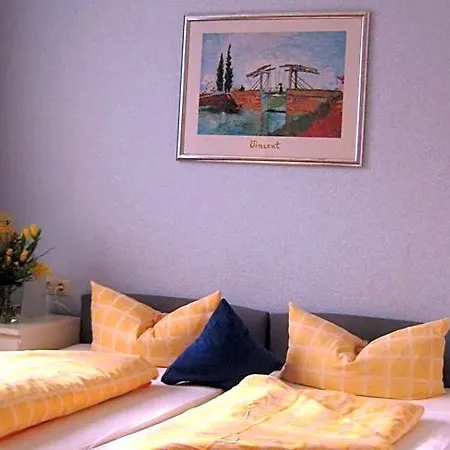 Art Hotel 3*